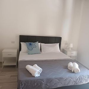 B&B Joseymaria
